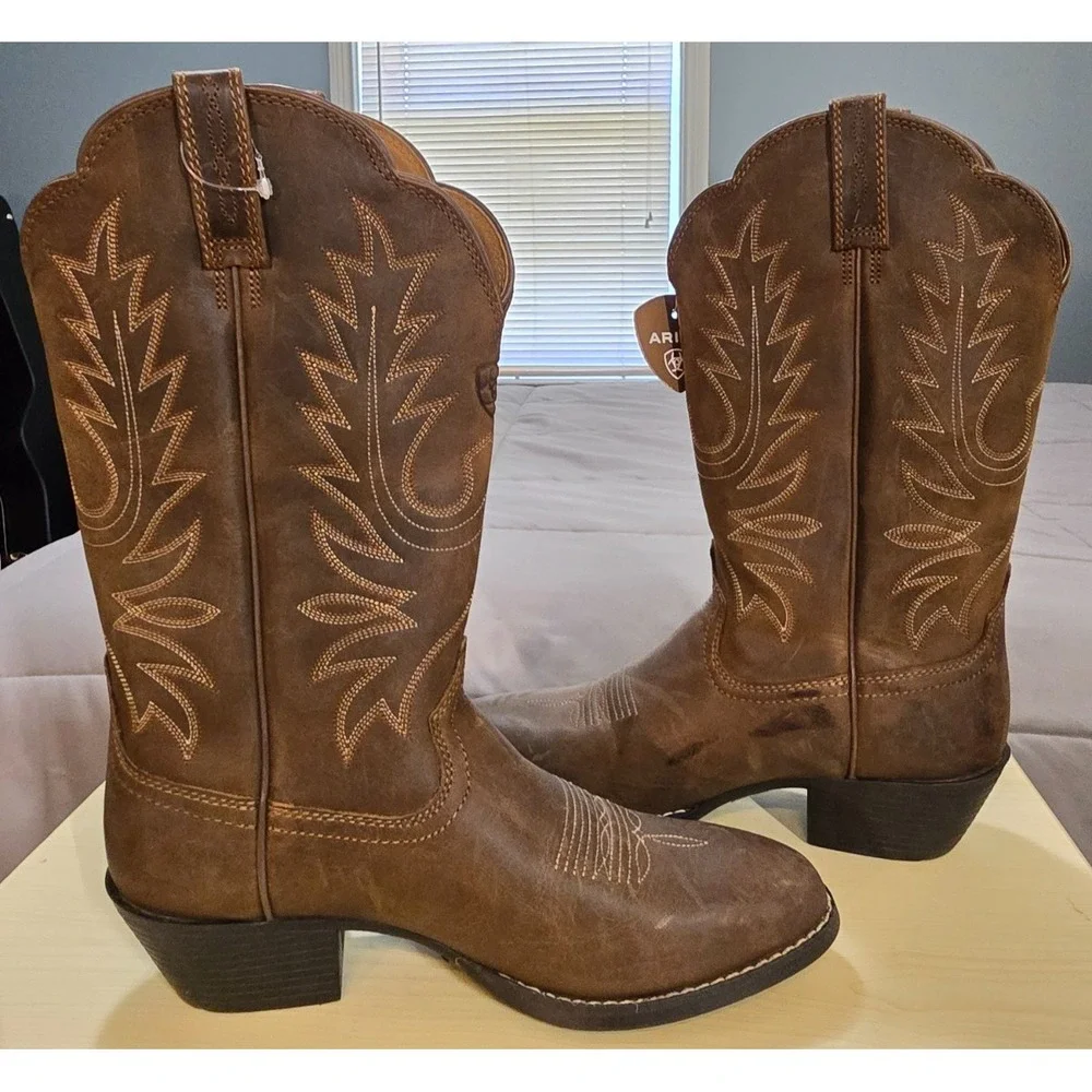 Ariat® (Women's 6.5 B) Heritage™ R Toe Western Boot in Distressed Brown - $180